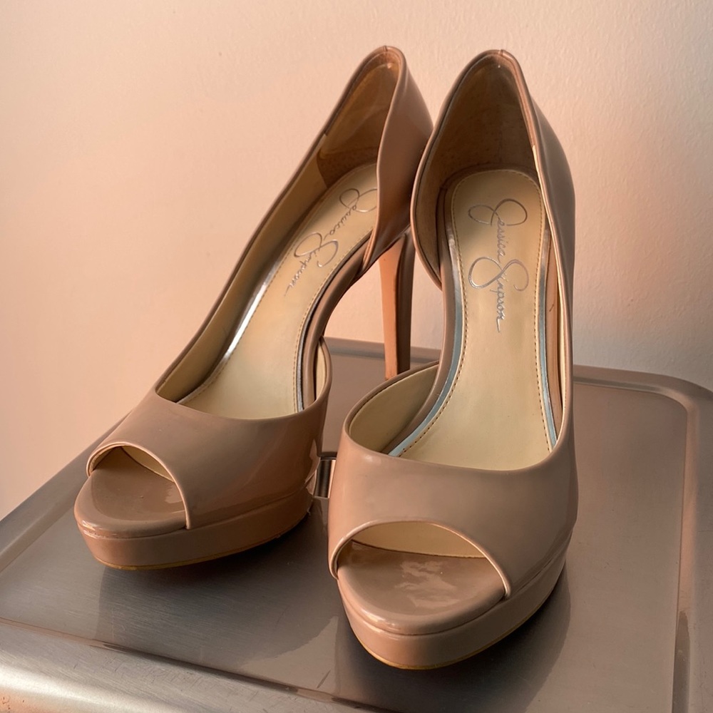 Jessica Simpson Nude Heels